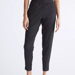 NWOT Cropped Black Calvin Klein Performance Pants Women's Size Large